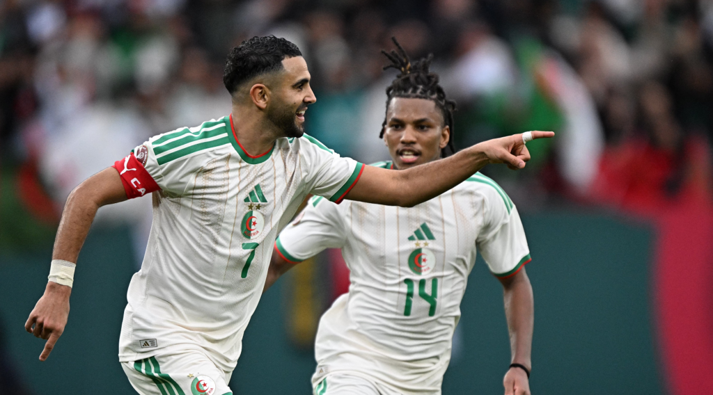 الجزائر تستهل مشوارها في كان 2025 بفوز عريض أمام السودان