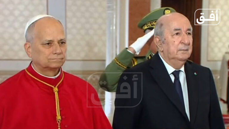 البابا ليون يحل بالجزائر ويحظى باستقبال رسمي من الرئيس تبون